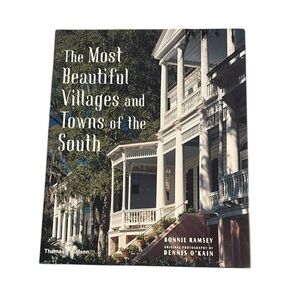 Home Accent Book - The Most Beautiful Villages and Towns of the South